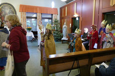 Dreikönigssingen der Sternsinger in Naumburg (Foto: Karl-Franz Thiede)